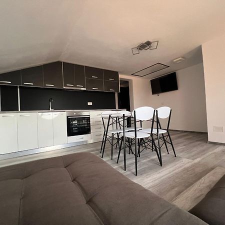 Apartament Casa Dragoeni Târgu Jiu Εξωτερικό φωτογραφία
